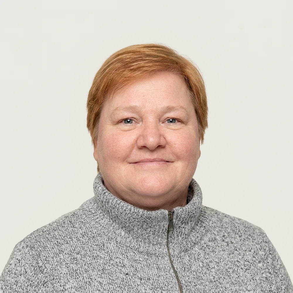 Lesley Robinson